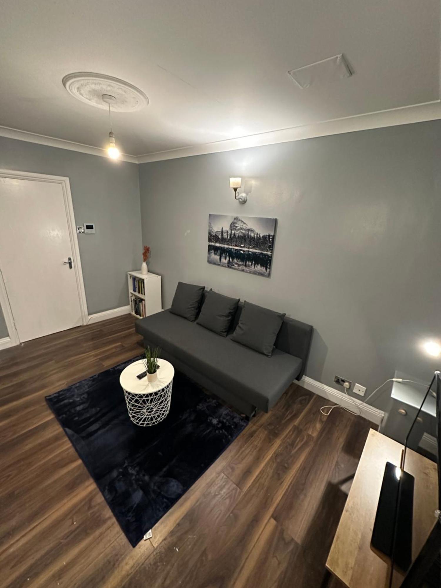 Appartamento Charming 1 Bedroom Flat With Living In Kings Cross, St Pancras No Lift Londra