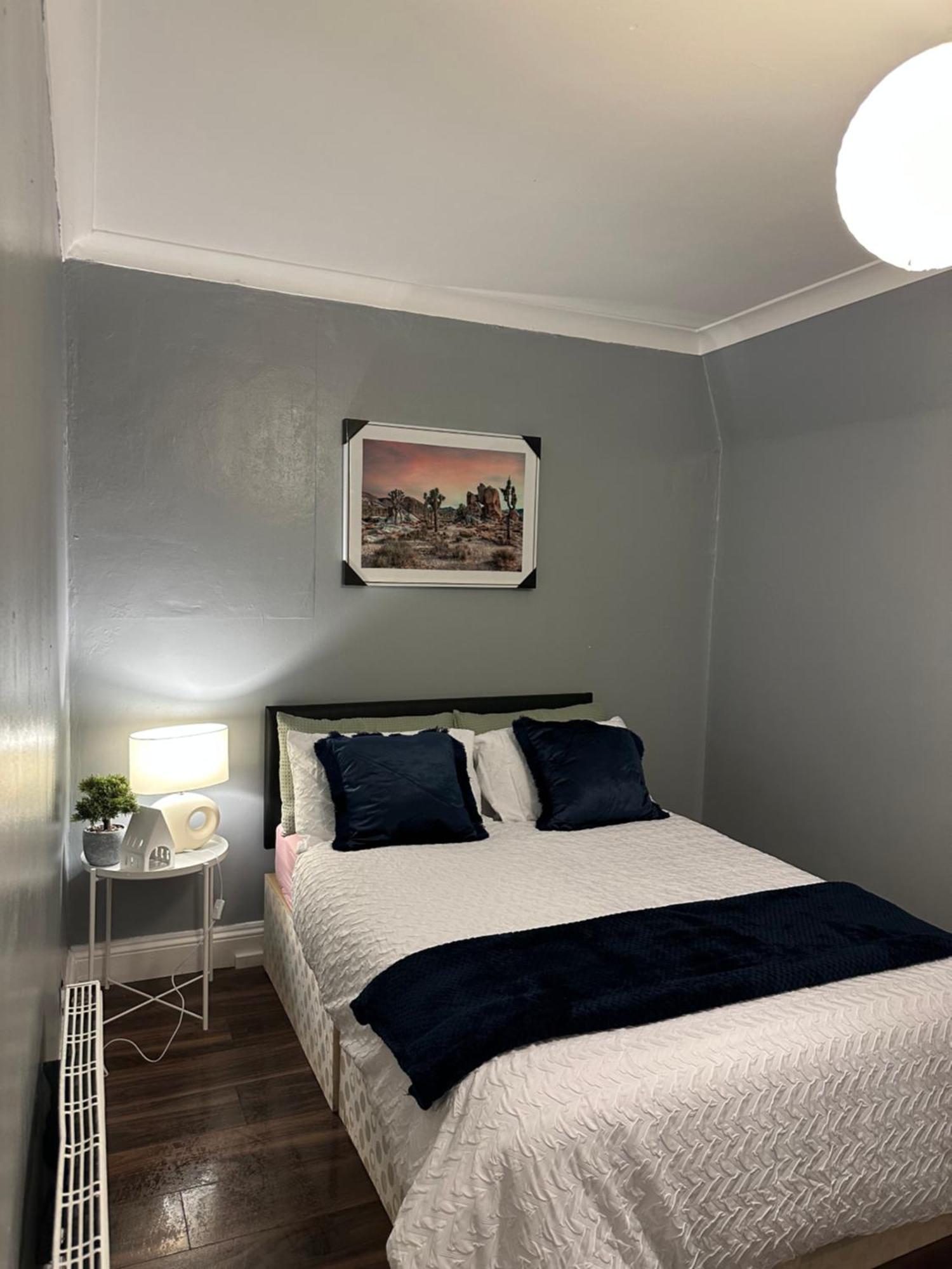 Charming 1 Bedroom Flat With Living In Kings Cross, St Pancras No Lift
