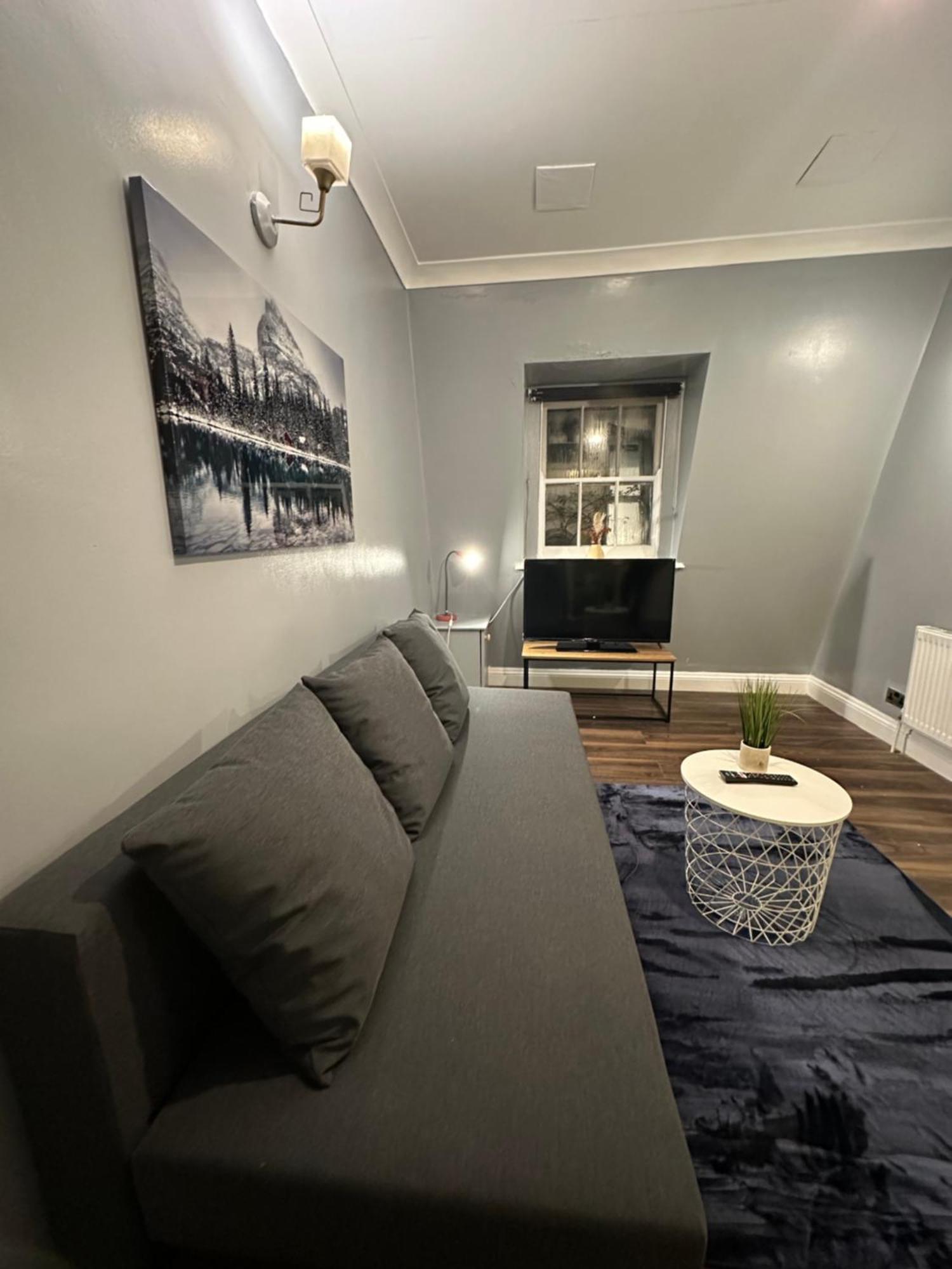 Appartamento Charming 1 Bedroom Flat With Living In Kings Cross, St Pancras No Lift Londra