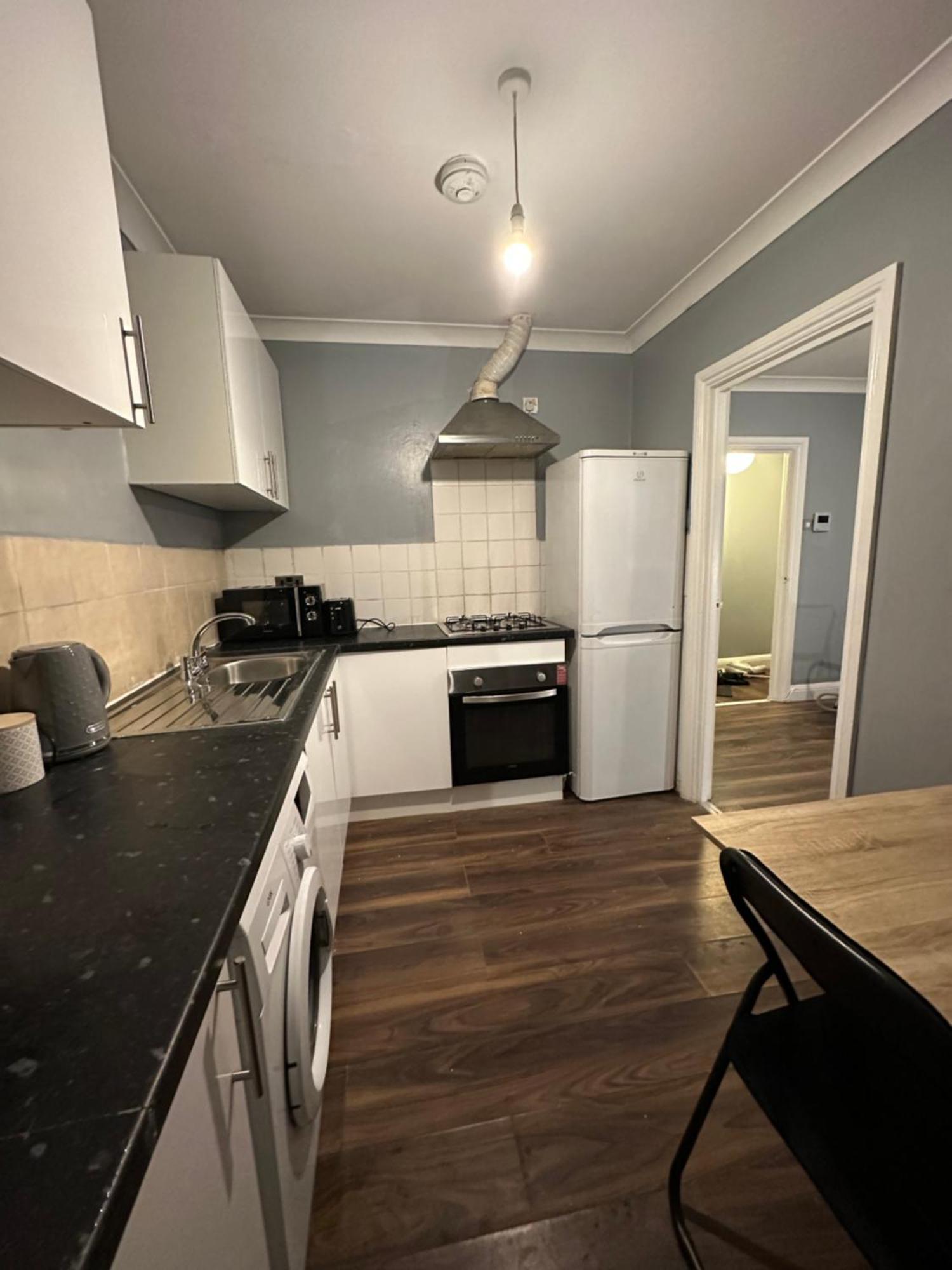 Charming 1 Bedroom Flat With Living In Kings Cross, St Pancras No Lift Appartamento